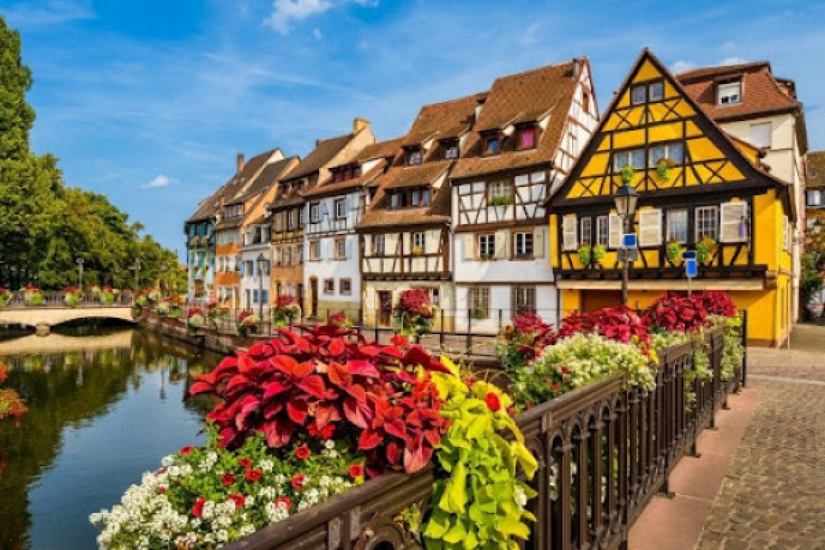 TREASURE HUNT THE MYSTERIES OF COLMAR - Exploregion
