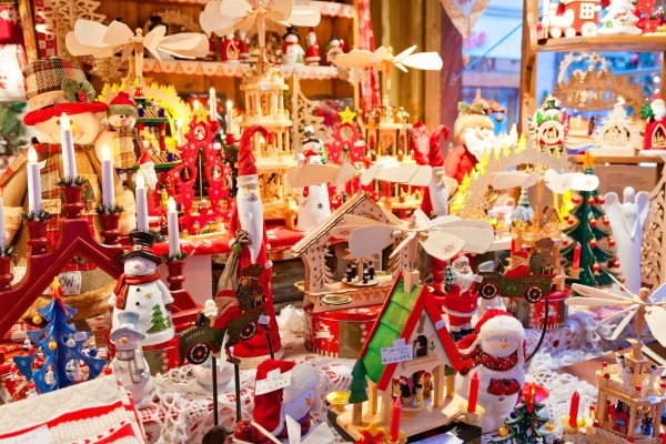 Unusual treasure hunt on the Christmas market (Eguisheim) - Exploregion