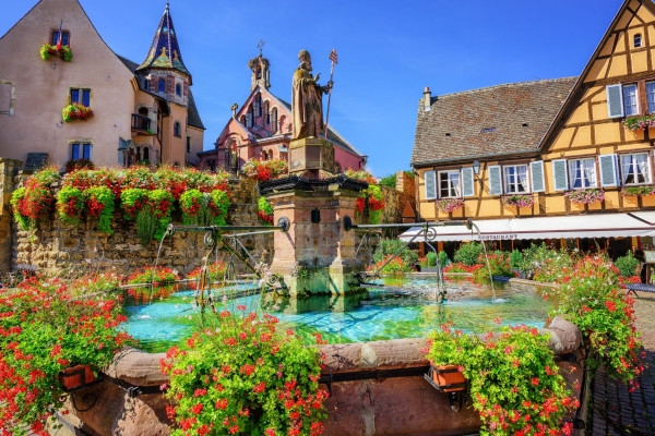 Unusual treasure hunt on the Christmas market (Eguisheim) - Exploregion