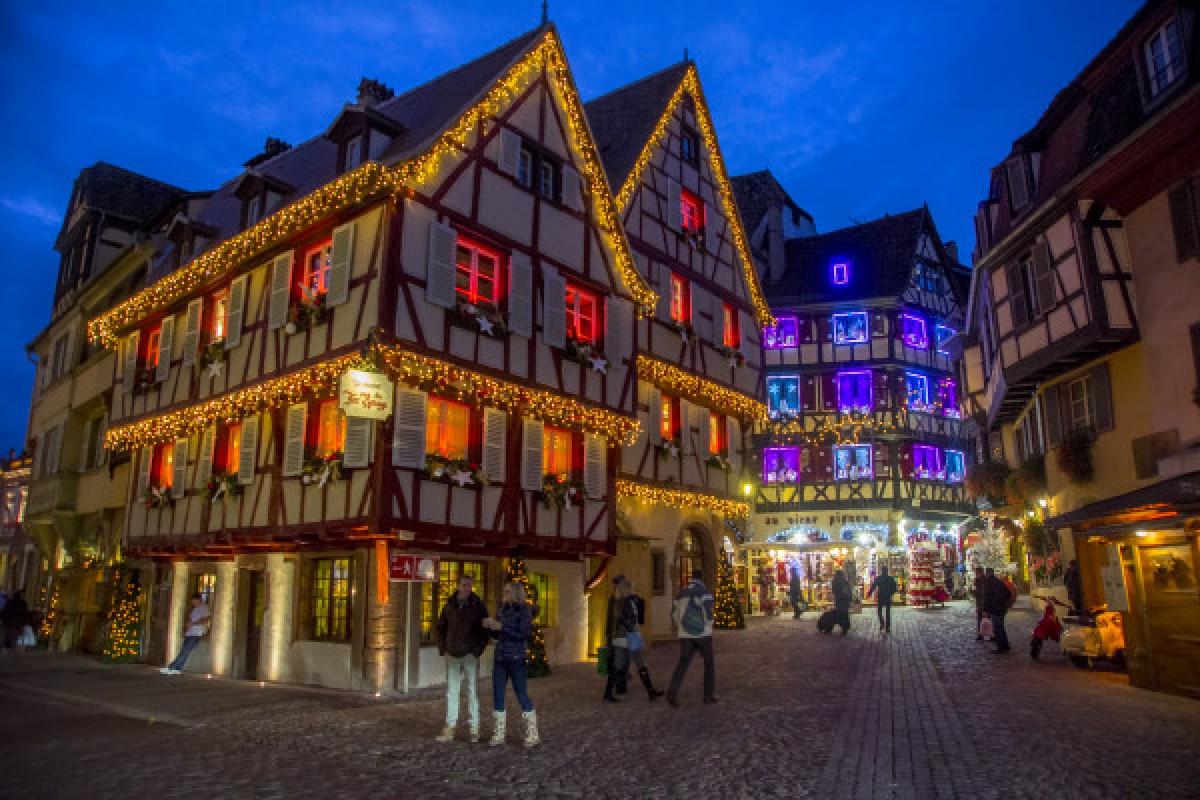 From Strasbourg: Alsace Villages and Christmas Markets - Exploregion